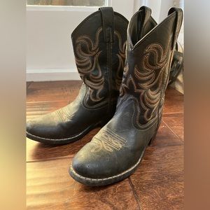 Smoky Mountain Boots | Western Toe | Genuine Leather Material| Man-Made Lining